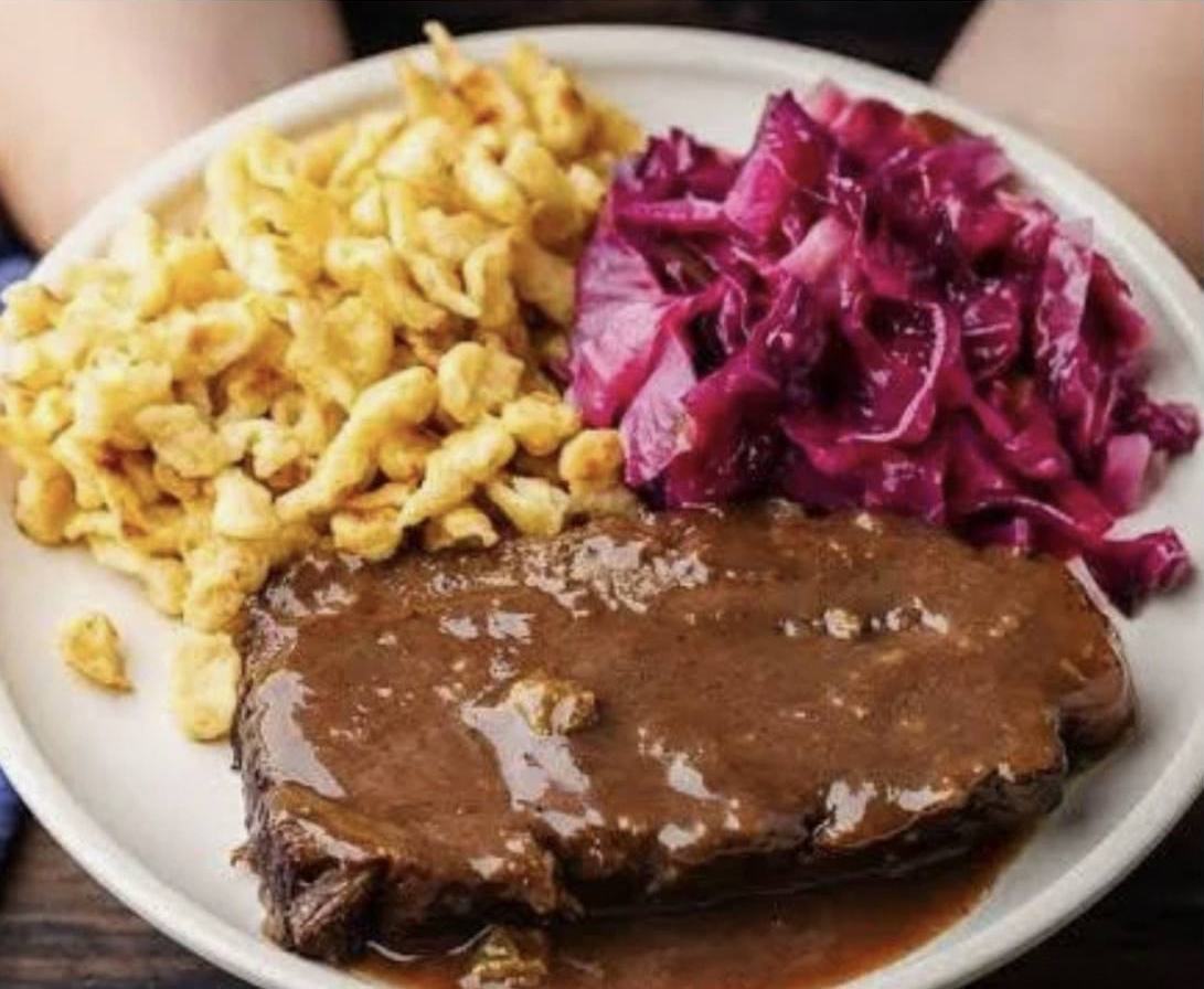 Braised beef with spaetzle and red cabbage